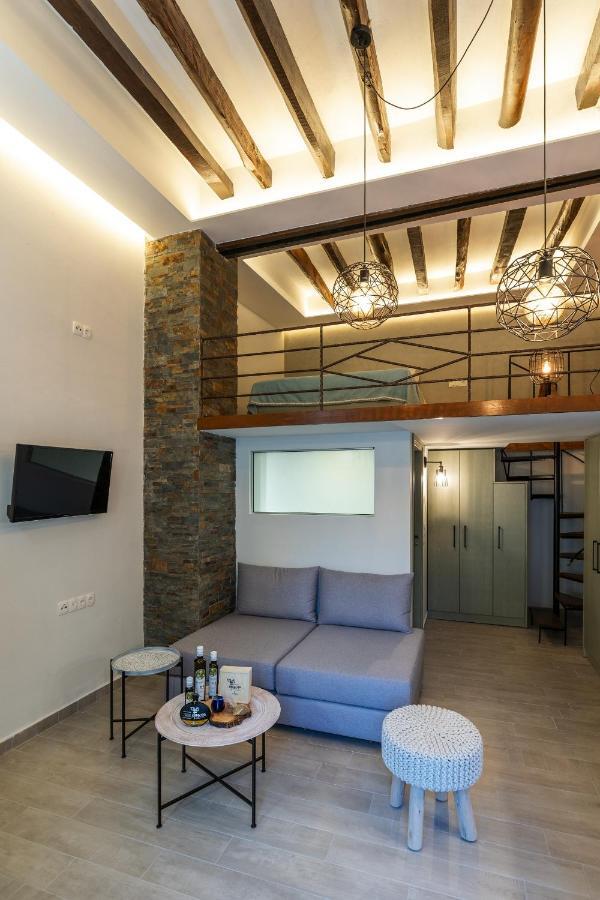 Casa Kariki - Traditional House In Psinthos Villa Exterior photo