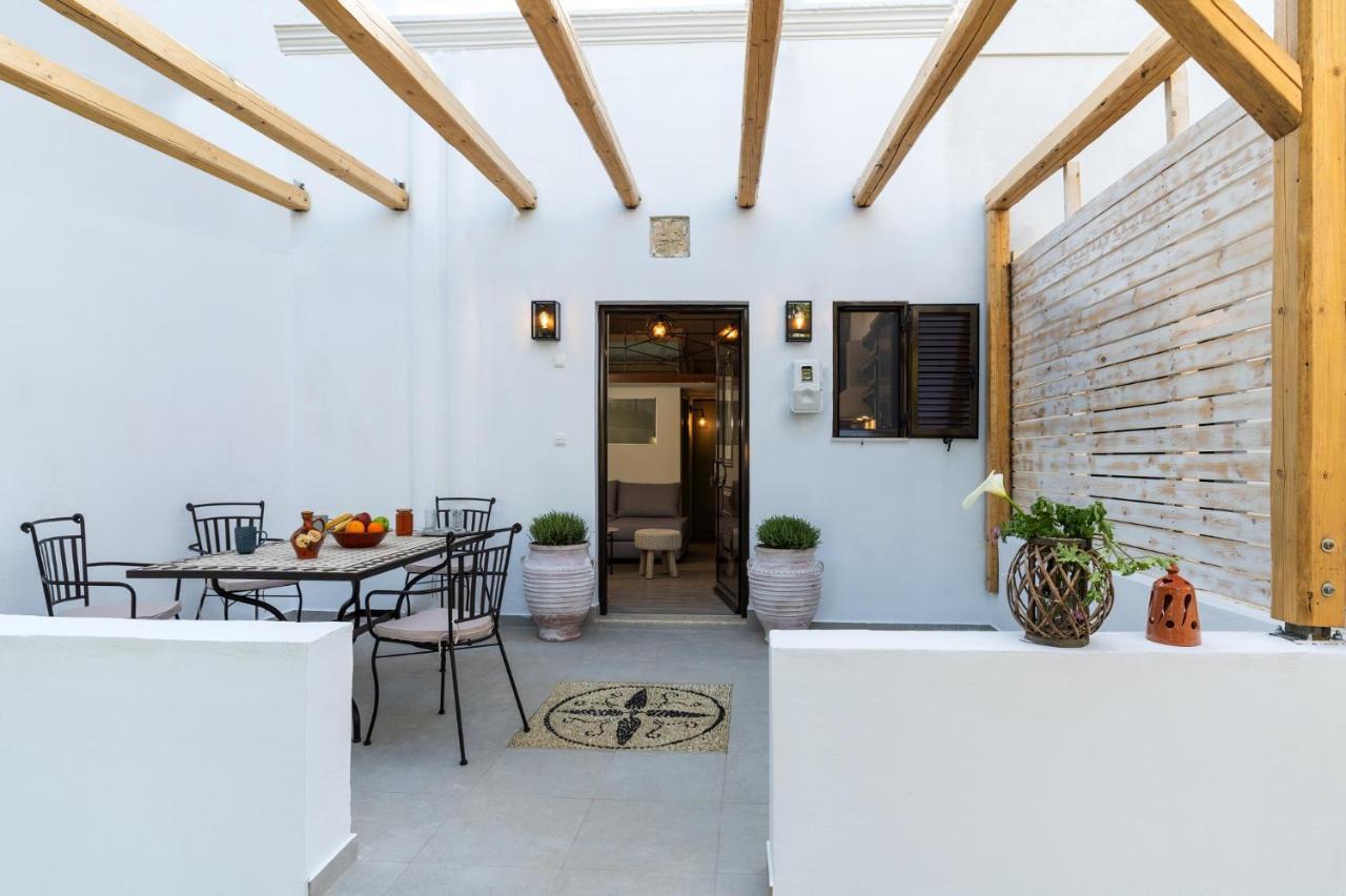 Casa Kariki - Traditional House In Psinthos Villa Exterior photo
